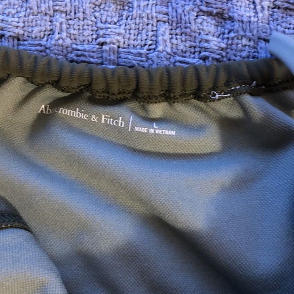 abercrombie swim bottoms 💚 - Picture 3 of 3